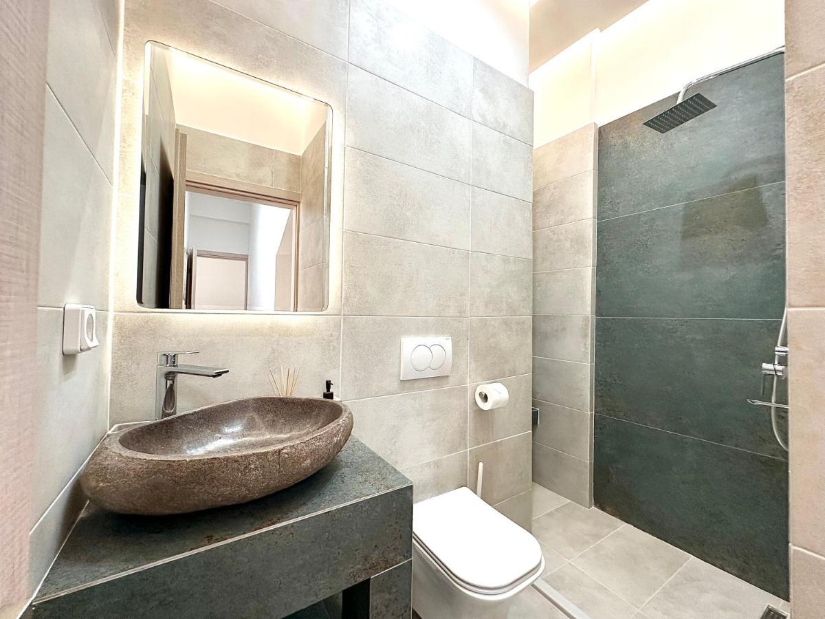 Seaside Deluxe Apartment Ialysos  Esterno foto